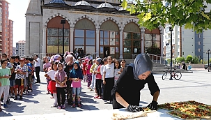 Kur'an Kursu Öğrencilerinin İkramlıkları Hayırseverlerden