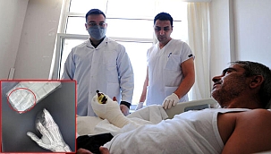 Kopan parmaklarını poşetle hastaneye götürdü