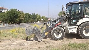 Melikgazi Belediyesi toplu temizlik çalışmalarını titizlikle sürdürmeye devam ediyor
