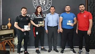 Şampiyon Haltercilerden Kabakcı’ya Ziyaret