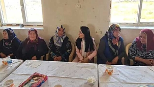 Sarıoğlan Kaymakamı Kahraman, İlçede Düzenlenen Aşure Etkinliğine Katıldı