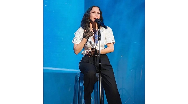 Sertab Erener'in Konserine Polis Baskıını