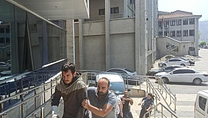 Zonguldak'ta sokakta tanımadığı kadına yumruk atıp, dişlerini kırdı