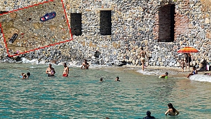 Tarihle bütünleşmiş plajda 'izmarit, şişe, çekirdek kabuğu' kirliliği