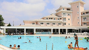 Turizm sektöründe 'ara eleman' sıkıntısı