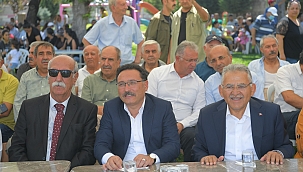 Vali Çiçek: “Bin yıldır Ehl-i Beyt’e Vefa Gösteren Bu Topluluk Bizi Yalnız Bırakmadı”