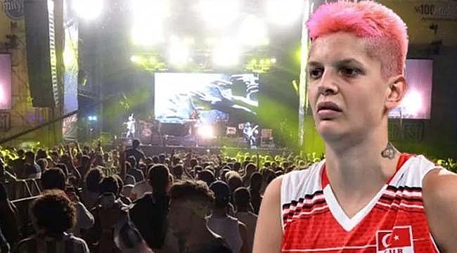 Voleybolcu Ebrar Karakurt'tan Tepki