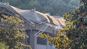  Yaklaşık 40 Dakika Boyunca Çocuklar Ambulansa Konulmamış!