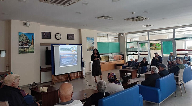 Bakanlıktan yaşlılara 'güvenli internet kullanımı' eğitimi