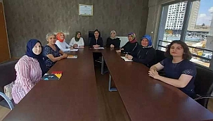 İl Kadın Kolları Haftalık Olağan Yürütme ve Yönetim Kurulu Toplantısını Yaptı