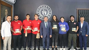 İl Müdürü Kabakcı, Milli Sporcuları Makamında Ağırladı