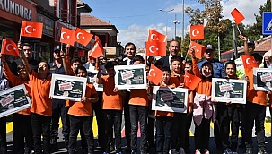 Tomarza’da “Yayalara Öncelik Duruşu, Hayata Saygı Duruşu” Etkinliği Düzenlendi