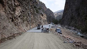 Yahyalı Kapuzbaşı Mahalle’sinde Parke Çalışması