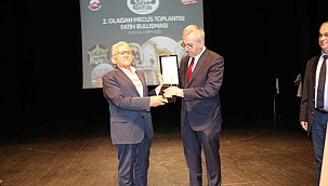 Başkan Büyükkılıç’a 7 Farklı Dalda “Özel” Ödül