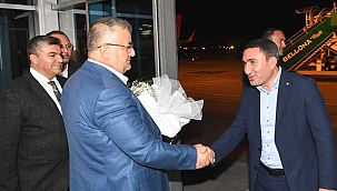 Büyükşehir’in Kardeş Şehri Şuşa Heyeti Kayseri’de