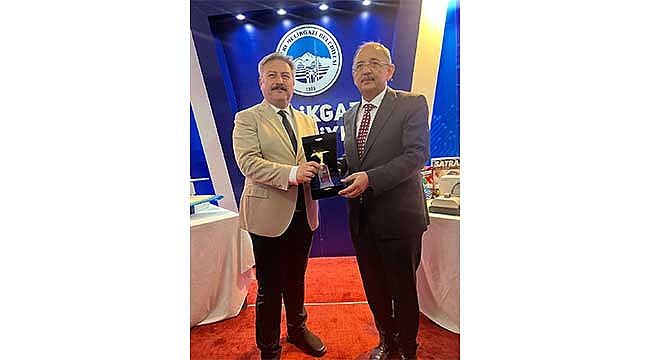 Melikgazi'nin Gençlik Çalışmaları Ödül Aldı