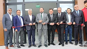 Milletvekili Karayel 'Güreş Salonu’nun Açılışını Yaptı