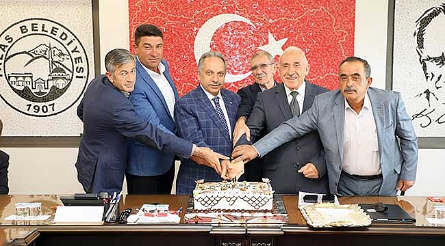 Muhtarlardan Başkan Yalçın’a Teşekkür