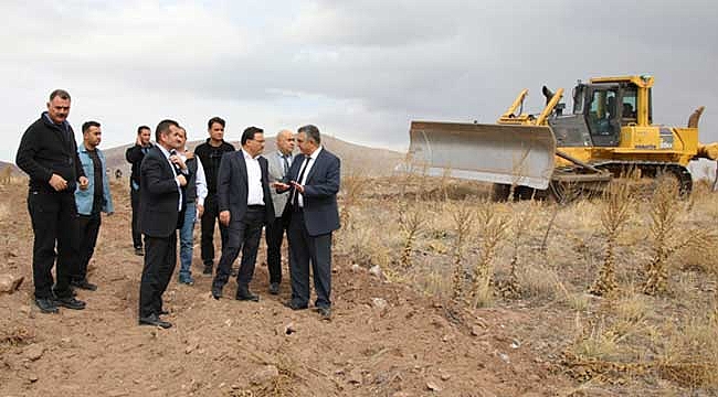 Vali Gökmen Çiçek Kuşçu Marina’da