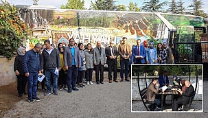 Yahyalı Belediyesi İmam Hatipli Kız Öğrencileri Kayseri Kitap Fuarı İle Buluşturuyor