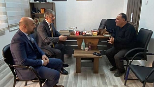 İl Başkanı Çopuroğlu'ndan TRT Kayseri İl Temsilcisi Çuhadaroğlu'na Ziyaret