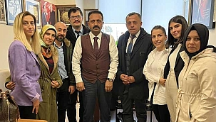 Tıbbi Sekreterlerden Dr. Avşar Aslan'a Ziyaret