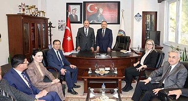 AK Partili Özhaseki Kuyucak'ta