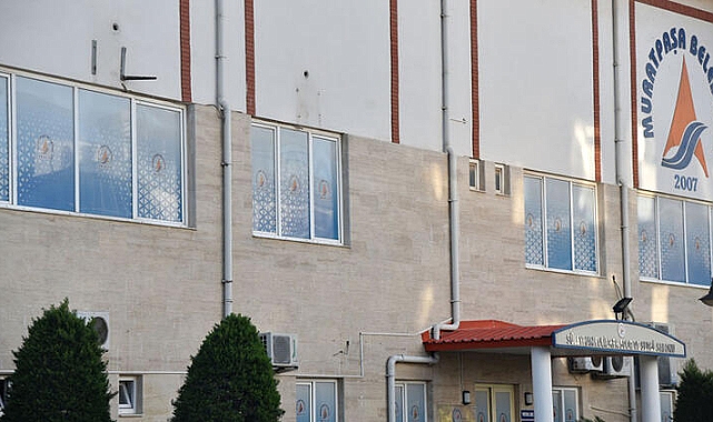 'Babamın vasiyeti, ücretsiz bakım yapacağım' diyerek, 30 klimayı söküp belediyeyi dolandırdı