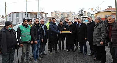 Başkanlar Sıcak Asfalt Çalışmalarını Yerinde İnceledi