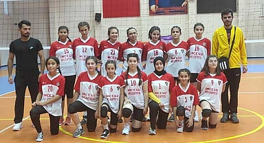 İncesu’da Voleybol Sporcuları Gelecek Vaat Ediyor