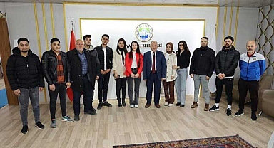 POMEM Öğrencilerinden Başkan Öztürk’e Teşekkür Ziyareti