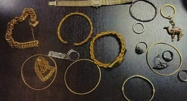 Vatandaş buldu polis teslim etti 