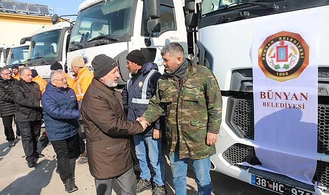 Başkan Çolakbayrakdar, “Tüm İmkanlarımız ile Deprem Bölgelerindeyiz”