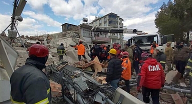Depremde ölü, yaralı sayısı kaç oldu? (10 Şubat 2023)