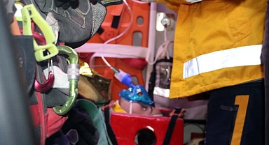 Kahramanmaraş'ta Berivan, 62 saat sonra enkazdan yaralı çıkarıldı