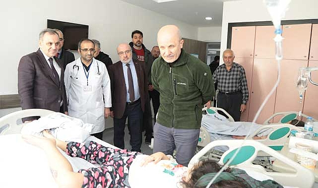 YÖK Başkanı Özvar ve ERÜ Rektörü Altun, Deprem Bölgesinden ERÜ’ye Sevk Edilen Yaralıları Ziyaret Etti