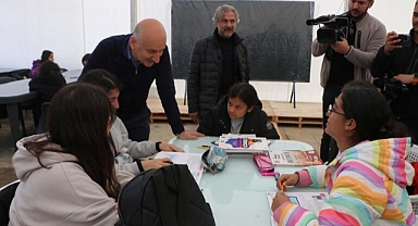 Bakan Karaismailoğlu: Eğitimin başlaması normal hayata dönüş için önemli