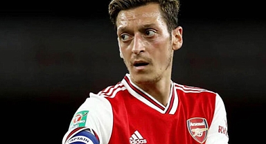 Mesut Özil, futbolu bıraktığını açıkladı!