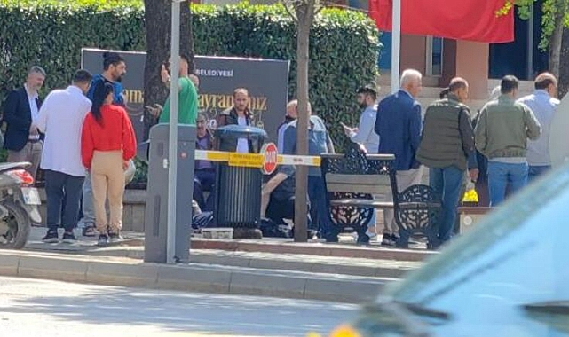 Babasını vuranların babasını sokak ortasında vurdu