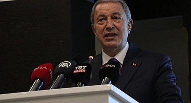 Bakan Akar: Küresel güçler, tarihteki Ermeni çeteleri yerine terör örgütleriyle karşımızda