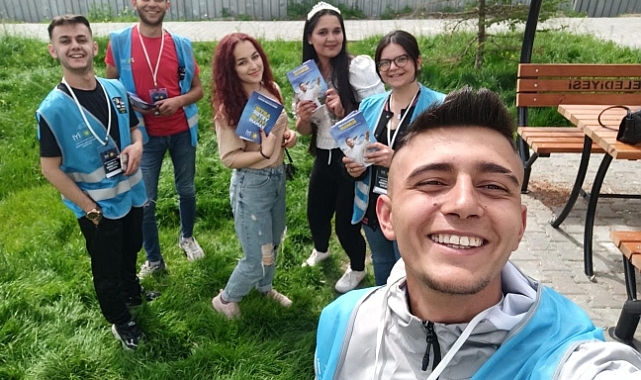 Çalmadık Kapı Bırakmadılar