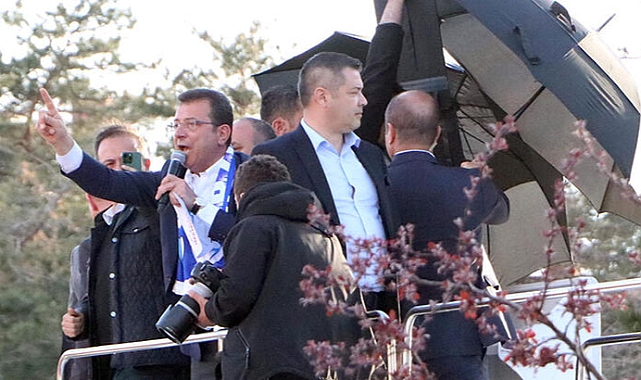 Ekrem İmamoğlu'nun Erzurum mitingi çıkan olaylar nedeniyle yarıda kaldı
