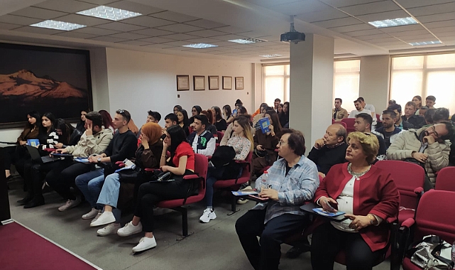 İletişim eğitimi alan onlarca genç gönüllü, Kayseri’yi taramaya başladı