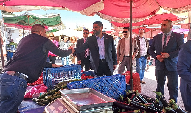 İYİ Parti Milletvekili Adayı İlker Sungur her gittiği yerde coşkuyla karşılanıyor