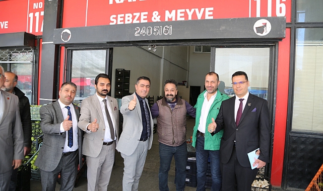 Yeniden Refah Partisi Milletvekili Adayları Hal Esnafı ile Buluştu