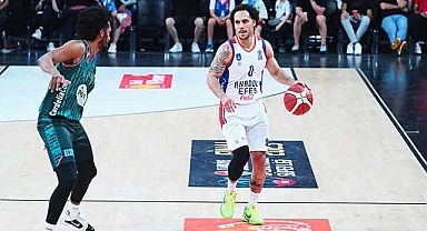 Anadolu Efes - Pınar Karşıyaka: 85-68