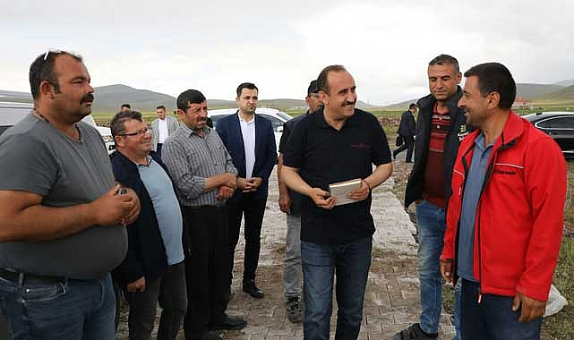 Başkan İlmek, Parke Çalışmalarını Yerinde İnceledi