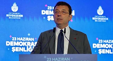 İmamoğlu, Haliç Kongre Merkezinde açıklamalarda bulundu
