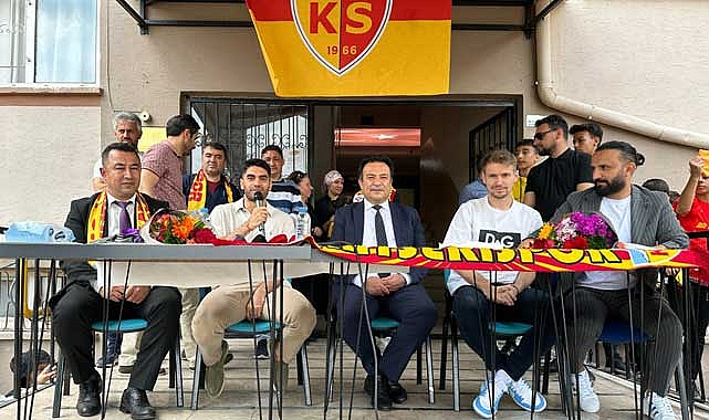 Kayserisporlu Futbolcular Öğrencilerle Bir Araya Geldi