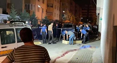 Kızından boşanmak isteyen damadının boğazını kesti